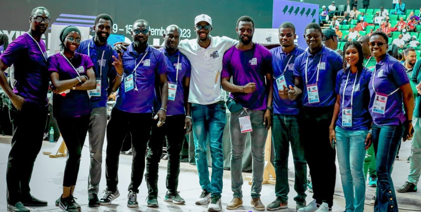 Équipe Boxing Road to Paris Dakar dans l'arène