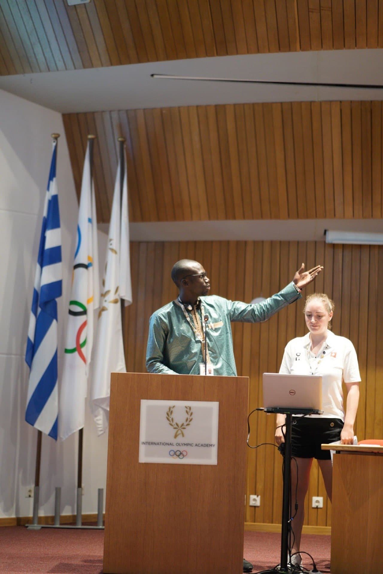 Présentation à l'Académie Internationale Olympique